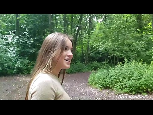 ❤️ Sugeri à Evelina que fodêssemos num lugar público! Ela disse que sim. Depois fodi-a no cu e ejaculei na sua boca. Depois ela mijou-se a si própria. ❤❌ Porno em nós ﹏