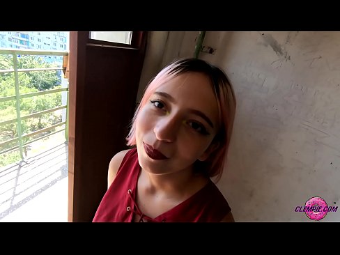 ❤️ Estudante Sensual Chupa um Estranho no Outback - Cum On His Face ❤❌ Porno em nós ﹏